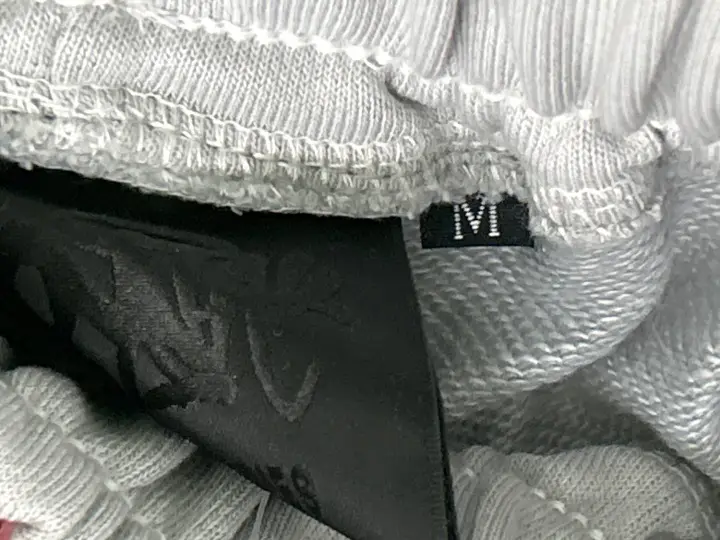 Syna World Suits QC photo 2
