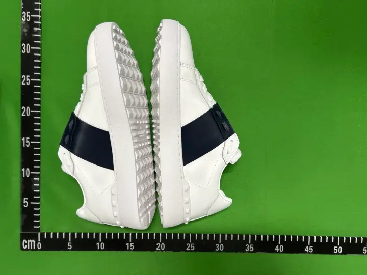Valentino Garavani Trainers QC photo 4