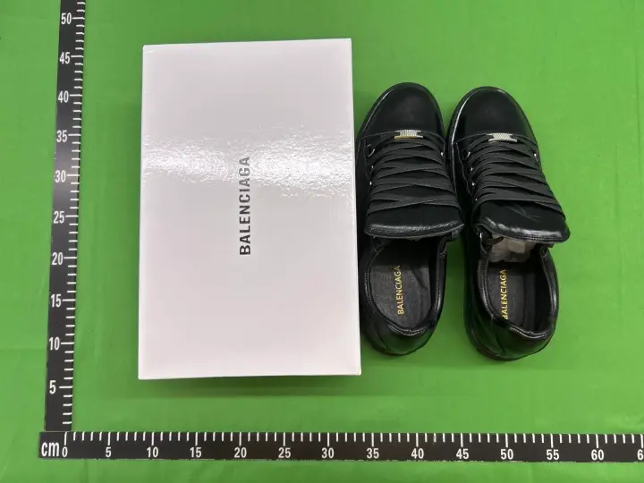 Balenciaga Arena Low QC photo 2