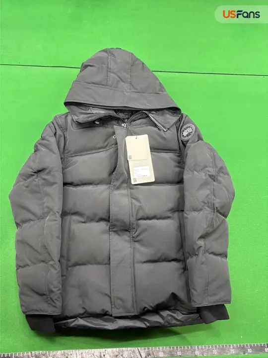 Canada Goose Wyndham Jacket QC photo 7