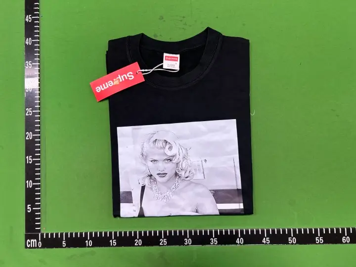 Supreme Bandana Tee QC photo 16