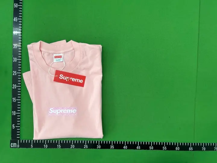 Supreme Bandana Tee QC photo 3