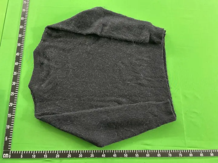 YSL Sweater QC photo 16