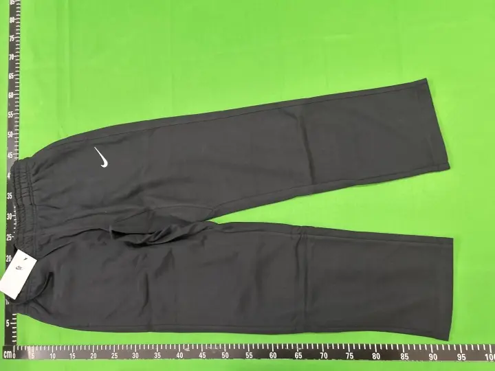 Nike Pants QC photo 2