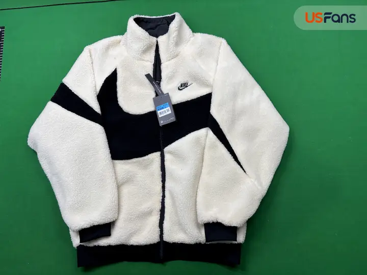 Nike Jacket QC photo 2