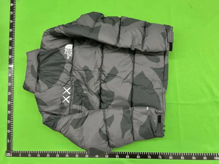 TNF x Kaws Jacket QC photo 8