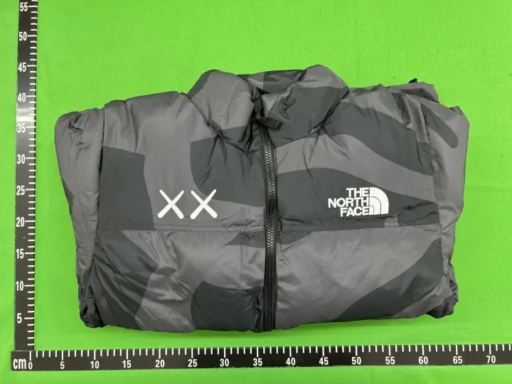 TNF x Kaws Jacket QC photo 9