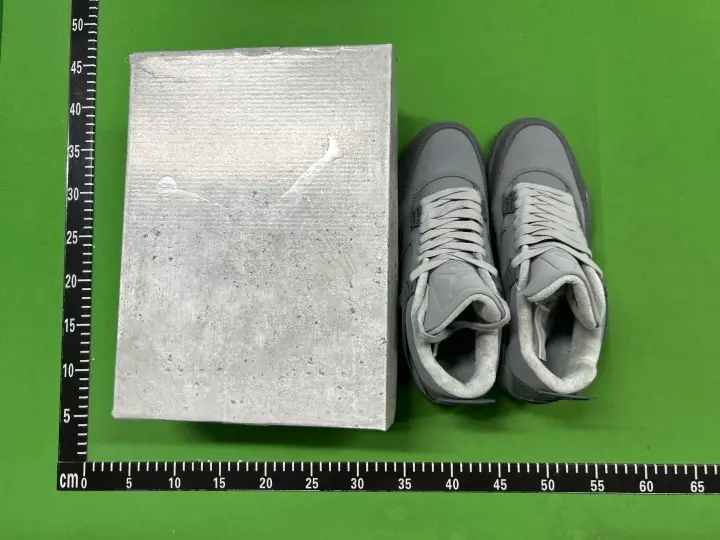 Jordan 4 Black Cat QC photo 2
