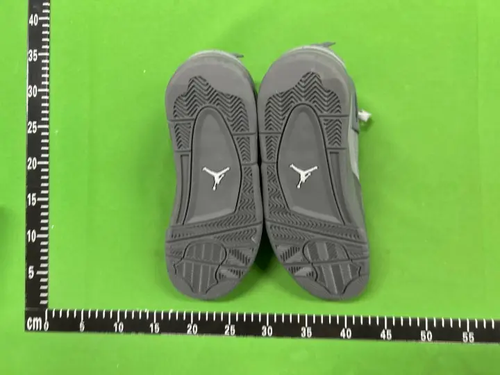 Jordan 4 Black Cat QC photo 5