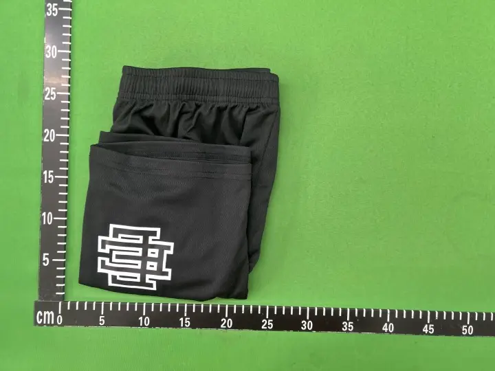 EE Short QC photo 13