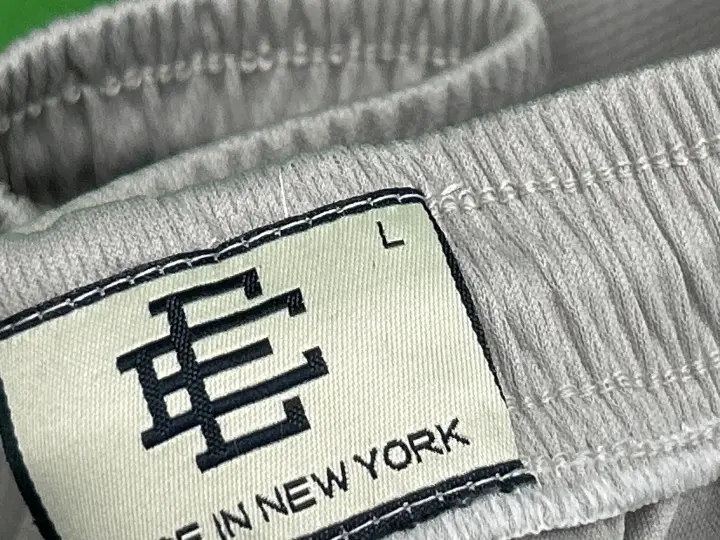 EE Short QC photo 18