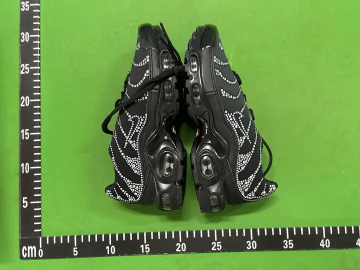 Nike Air Max Plus Drift QC photo 13
