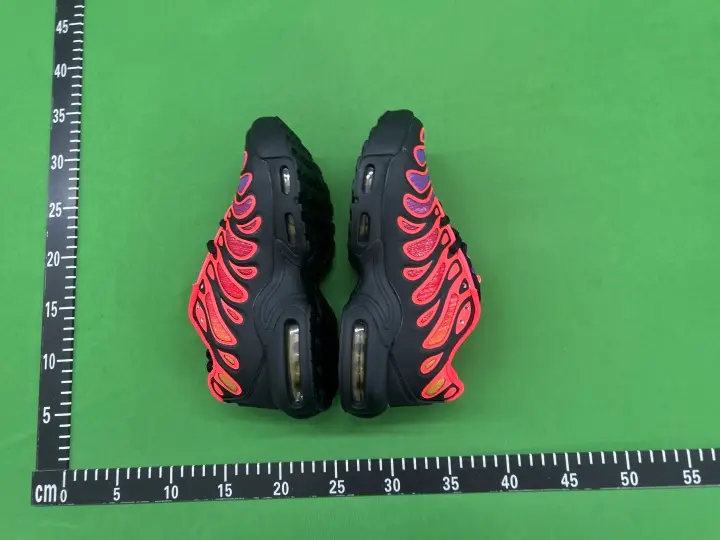 Nike Air Max Plus Drift QC photo 20