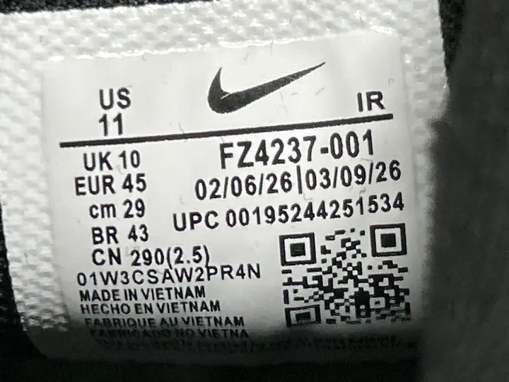 Nike Air Max Plus Drift QC photo 8