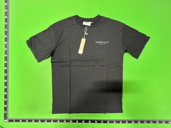 Essentials T-Shirts QC photo 3