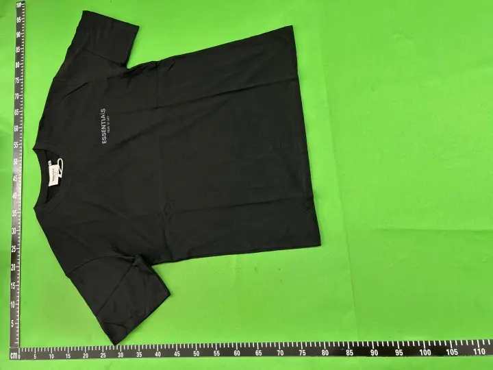 Essentials T-Shirts QC photo 7