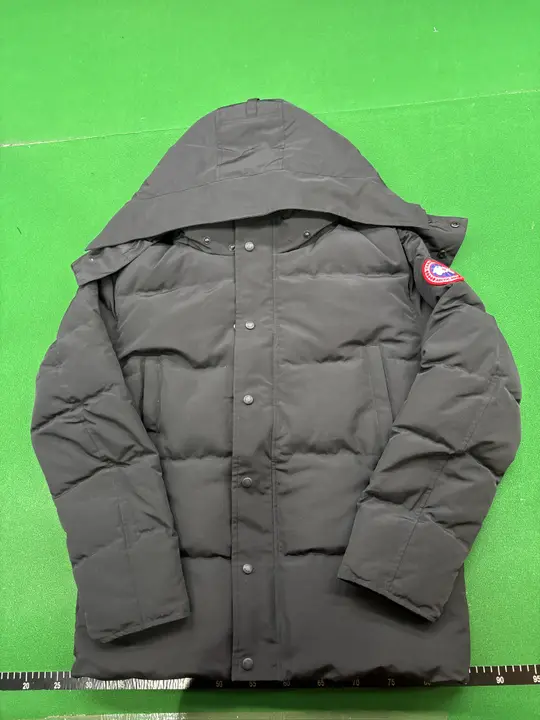 Canada Goose Wyndham Jacket QC photo 2