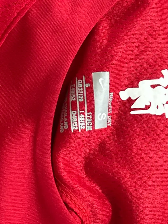 Manchester United Retro Jersey 07-08 QC photo 2