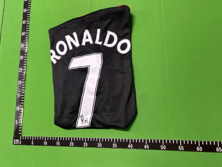 Manchester United Retro Jersey 07-08 QC photo 5