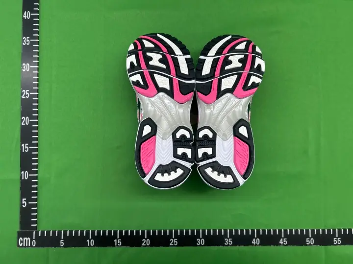 Pink Asics Gel Kayano 14 QC photo 6