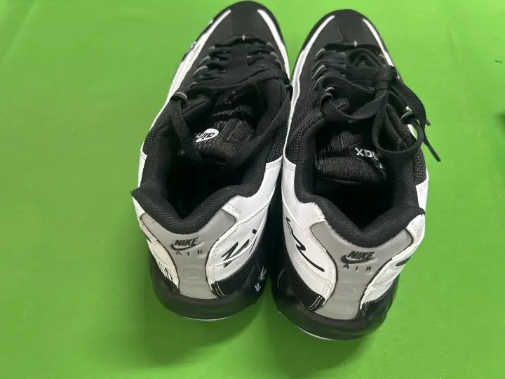 Air Max 95 OG Neon QC photo 11