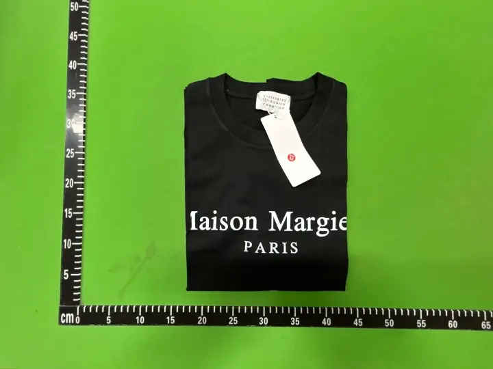 Masion Margiela Tees QC photo 1