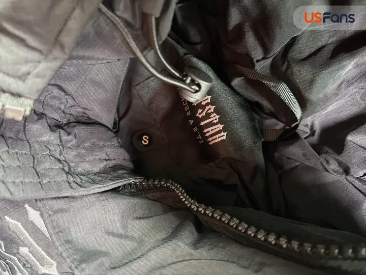 Trapstar Decoded Jacket QC photo 17