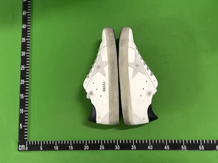 Golden Goose Trainers QC photo 13