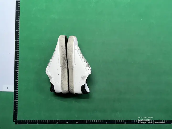 Golden Goose Trainers QC photo 19