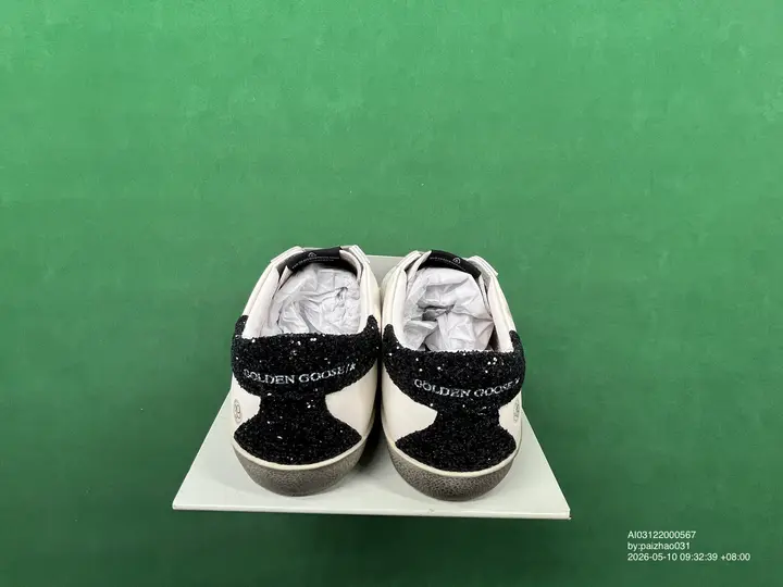 Golden Goose Trainers QC photo 20