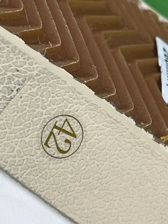 Golden Goose Trainers QC photo 7