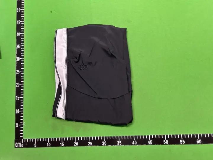 Nike Pants QC photo 2
