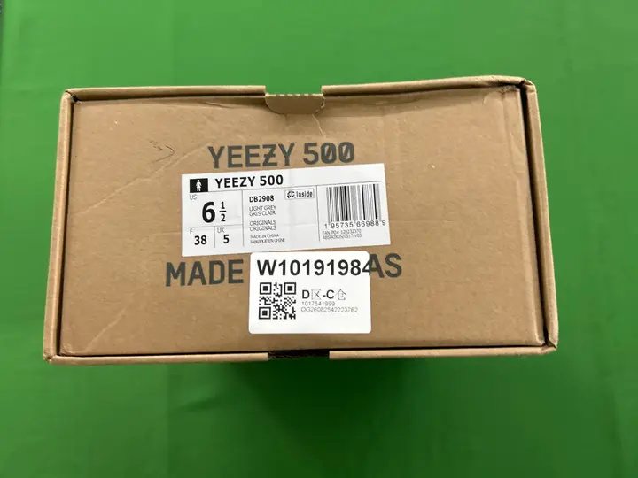 Budget Yeezy 500 All Colorways QC photo 9