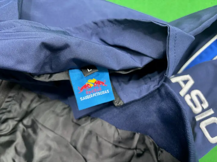 Red Bull Jacket QC photo 5