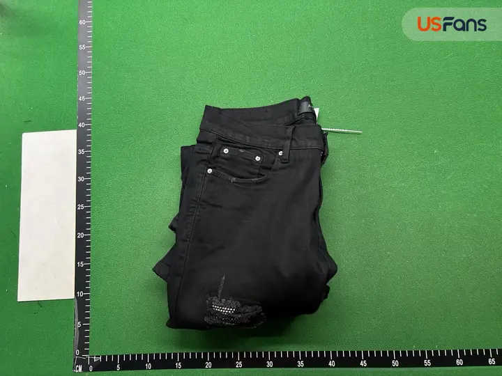 Amiri Jeans QC photo 20