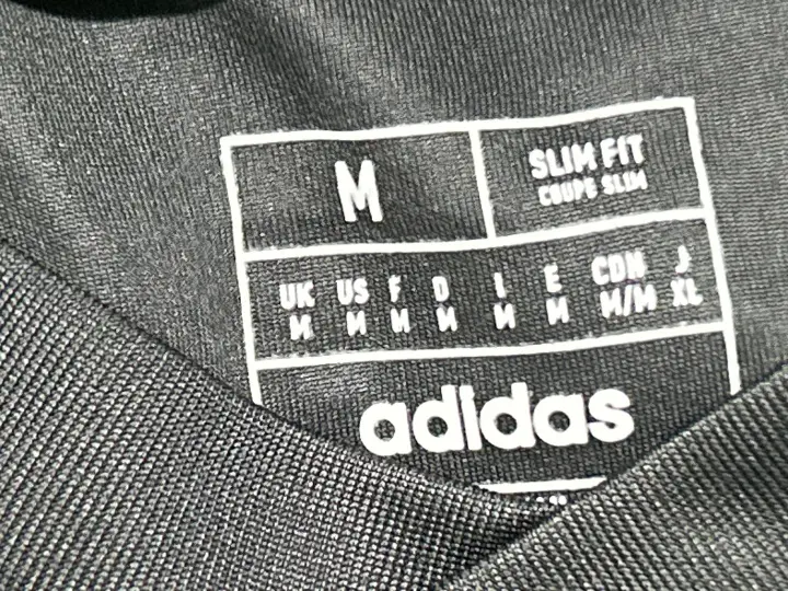 Barcelona Jersey 23/24 QC photo 10
