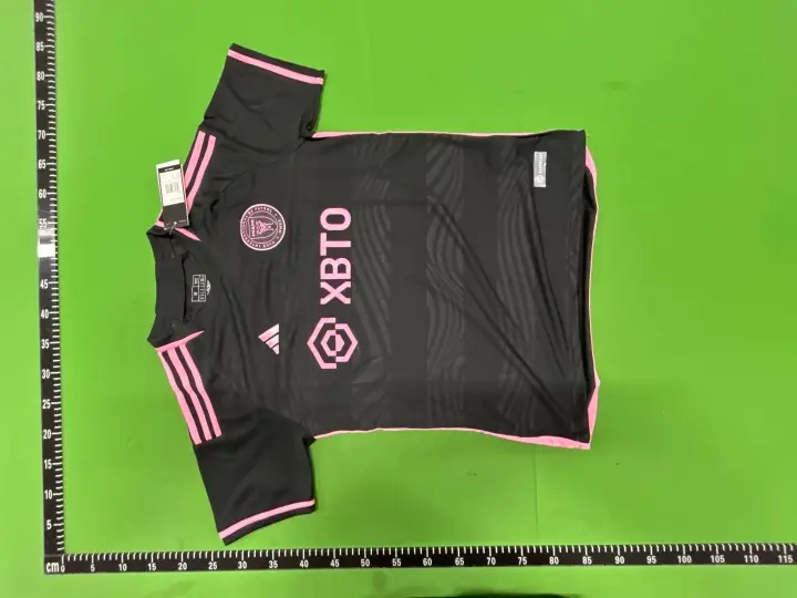 Barcelona Jersey 23/24 QC photo 11