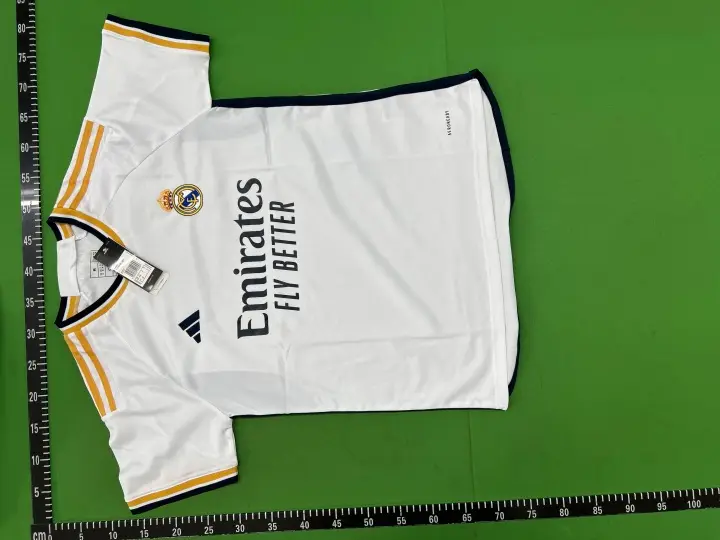 Barcelona Jersey 23/24 QC photo 19
