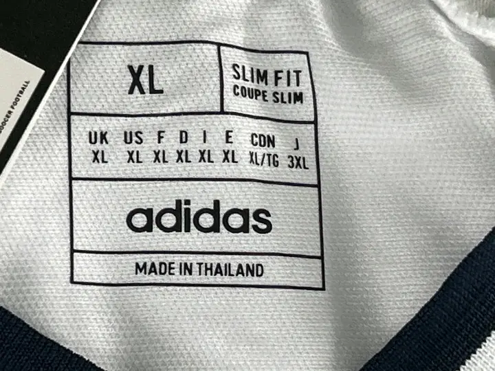 Barcelona Jersey 23/24 QC photo 2