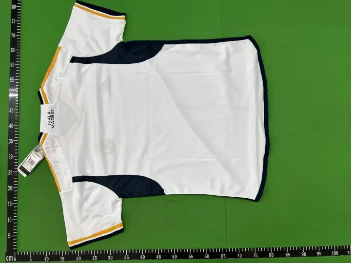 Barcelona Jersey 23/24 QC photo 20