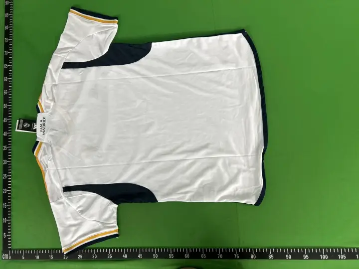 Barcelona Jersey 23/24 QC photo 4