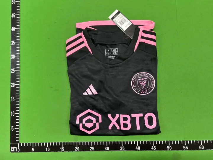 Barcelona Jersey 23/24 QC photo 9