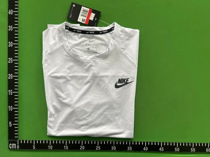 Nike T-shirt QC photo 5