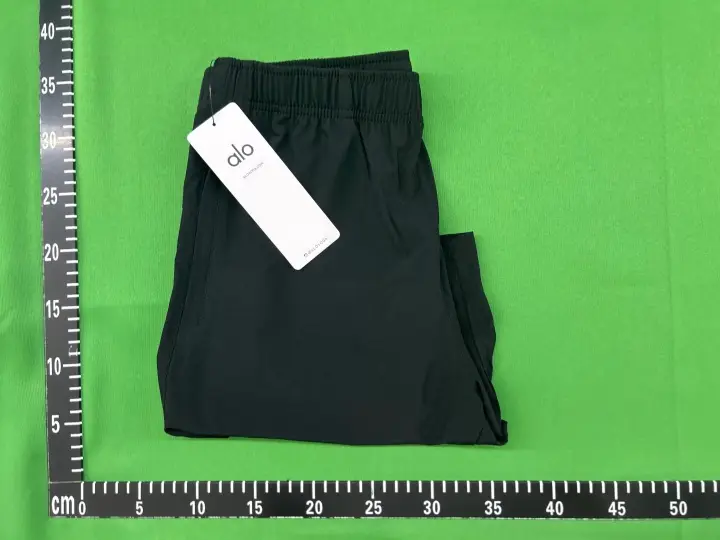 Lululemon Gym/Daily Shorts QC photo 1