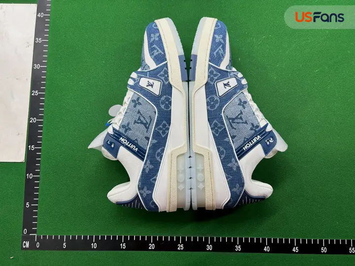 LV Trainer Light Blue QC photo 11