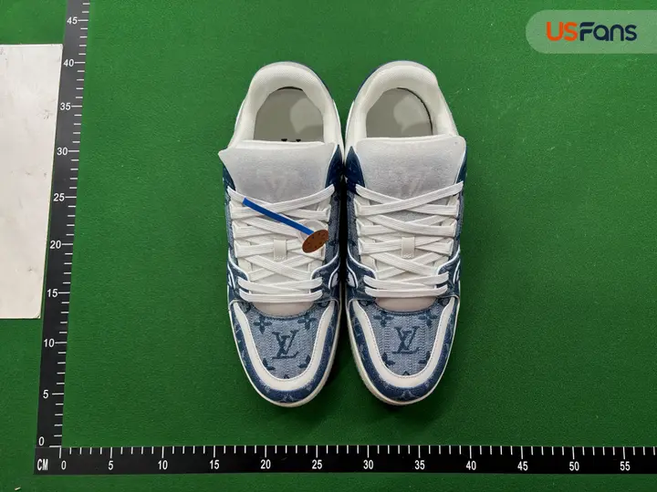 LV Trainer Light Blue QC photo 12