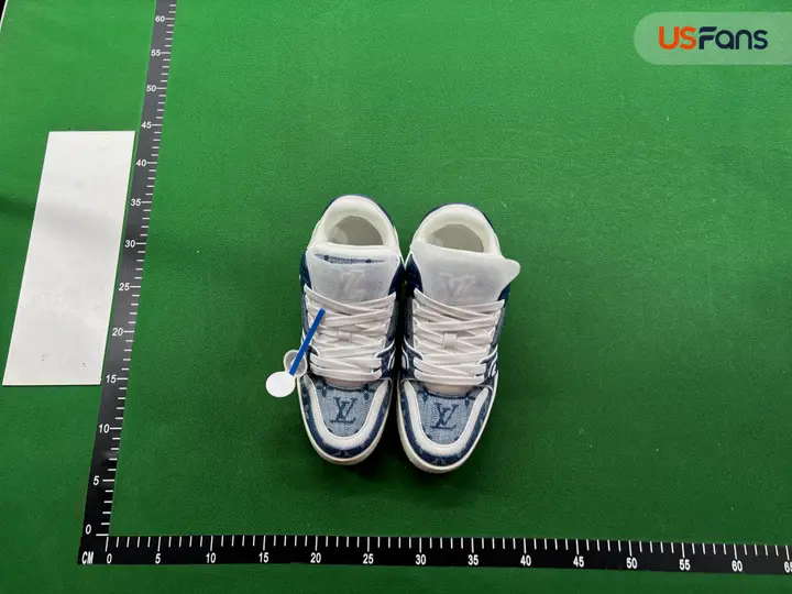 LV Trainer Light Blue QC photo 6