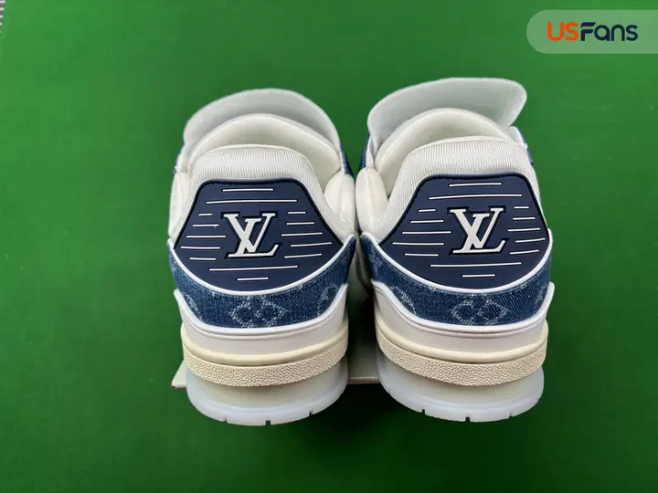 LV Trainer Light Blue QC photo 9