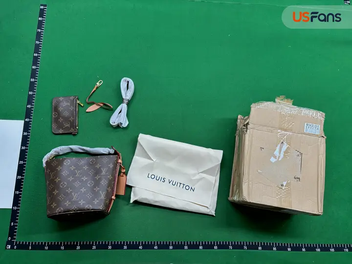 Louis Vuitton Allin BB QC photo 3