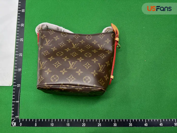 Louis Vuitton Allin BB QC photo 5